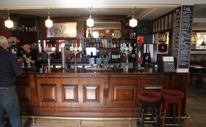 Kirkstall Bridge Inn