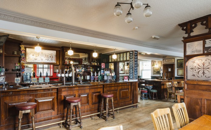 Kirkstall Bridge Inn